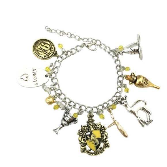Harry Potter HUFFLEPUFF Charm Bracelet - Picture 1 of 3